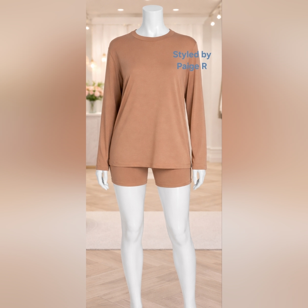 💕NWT SKIMS Boyfriend Long Sleeve T Shirt Tee Top Lounge Shirt Tan SIENNA L
